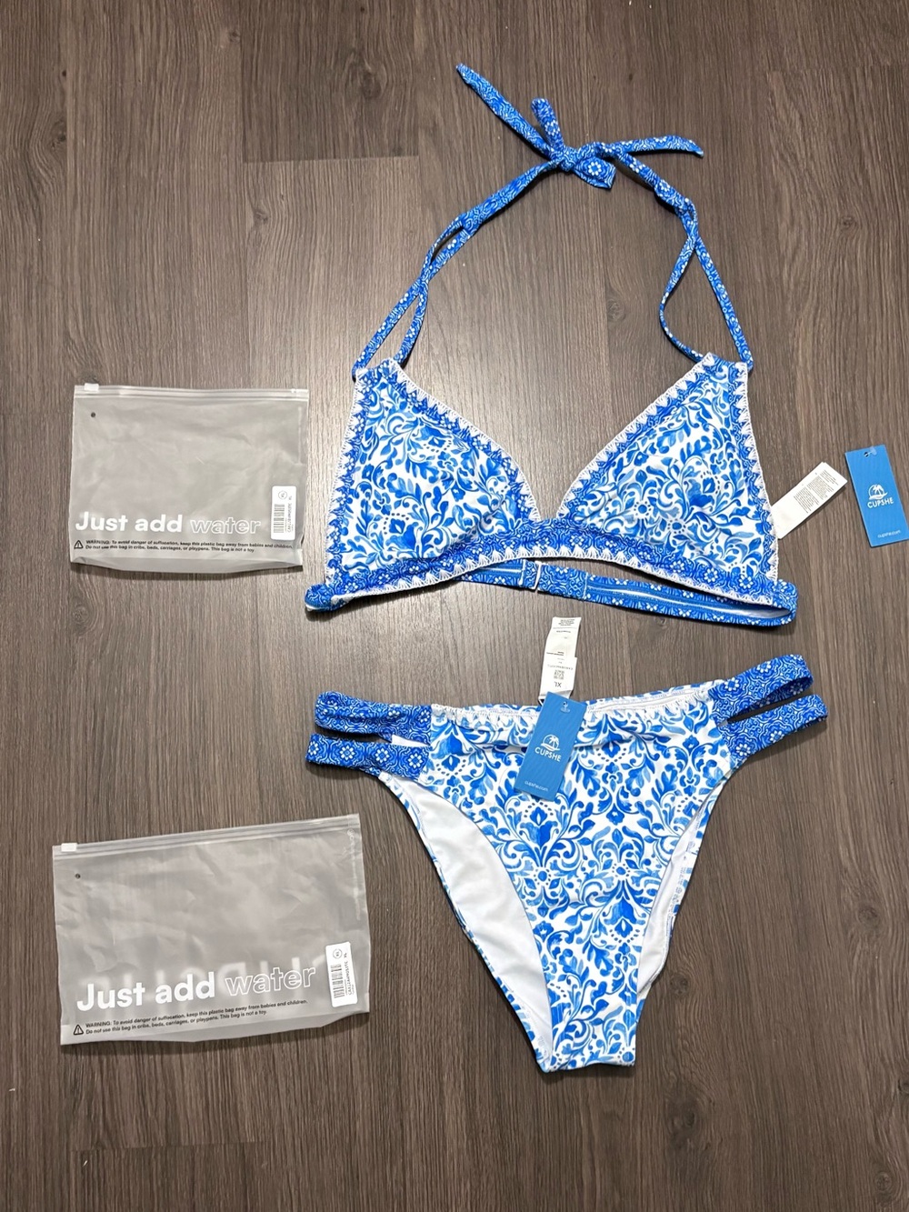 Cupshe Blue & White Floral Halter Bikini Set